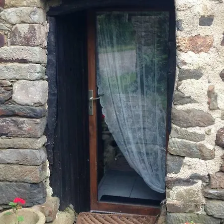 Le Petit Chateau, Matisse Noyal-Pontivy Exterior photo